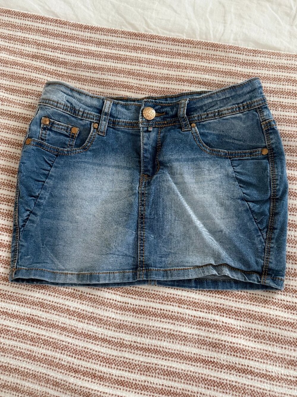 Y2K Denim Mini Skirt (Size 44)